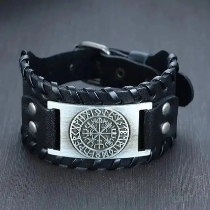 Nordic Bracelet - Elegant & Bold Jewelry Inspired by Viking Culture - Xandu Limited