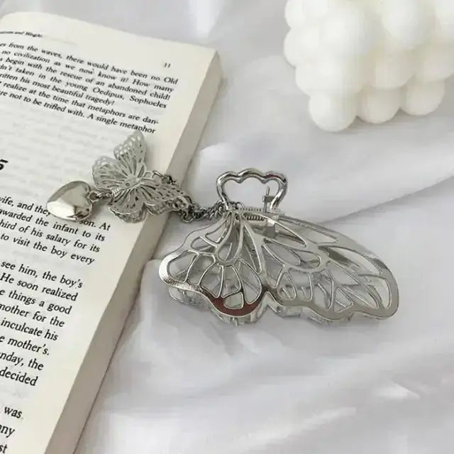 Women's Butterfly Hair Clip - Elegant Hair Accessory for Any Style - Xandu Limited