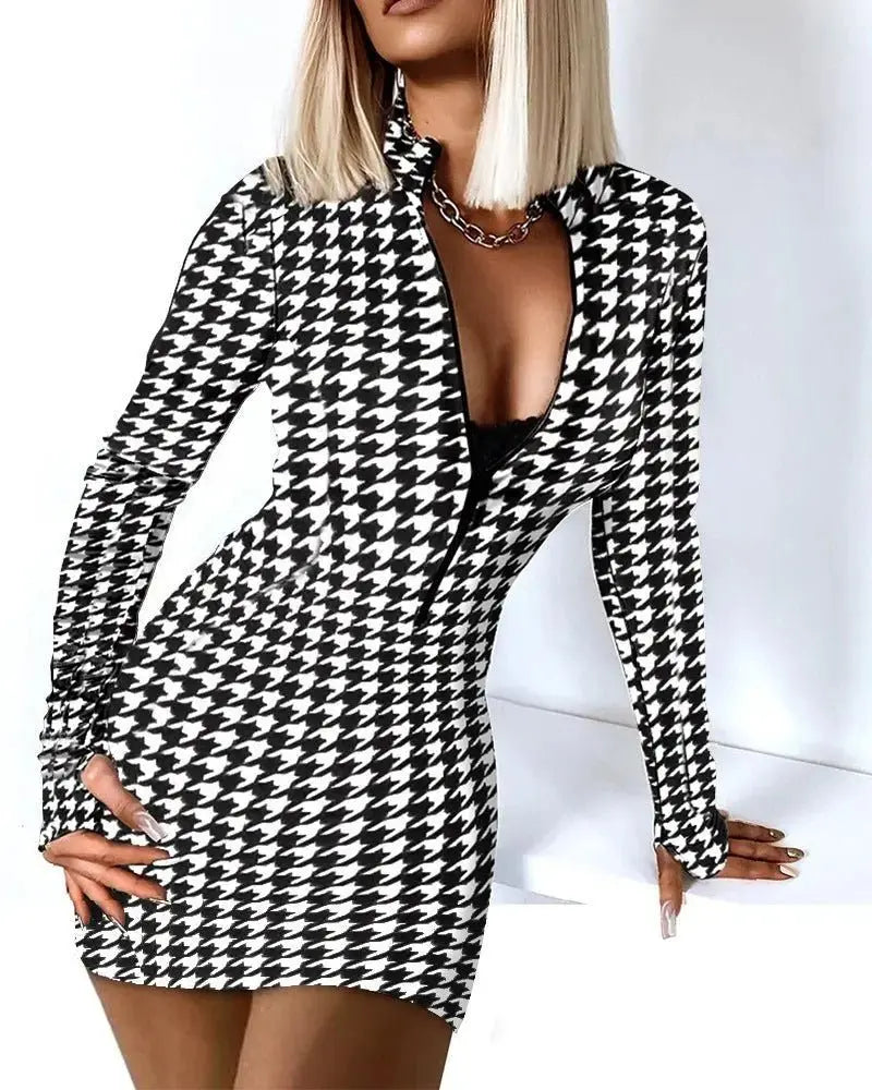 Women's Long Sleeve, fitted V - Neck Zipper Dress - Xandu Limited