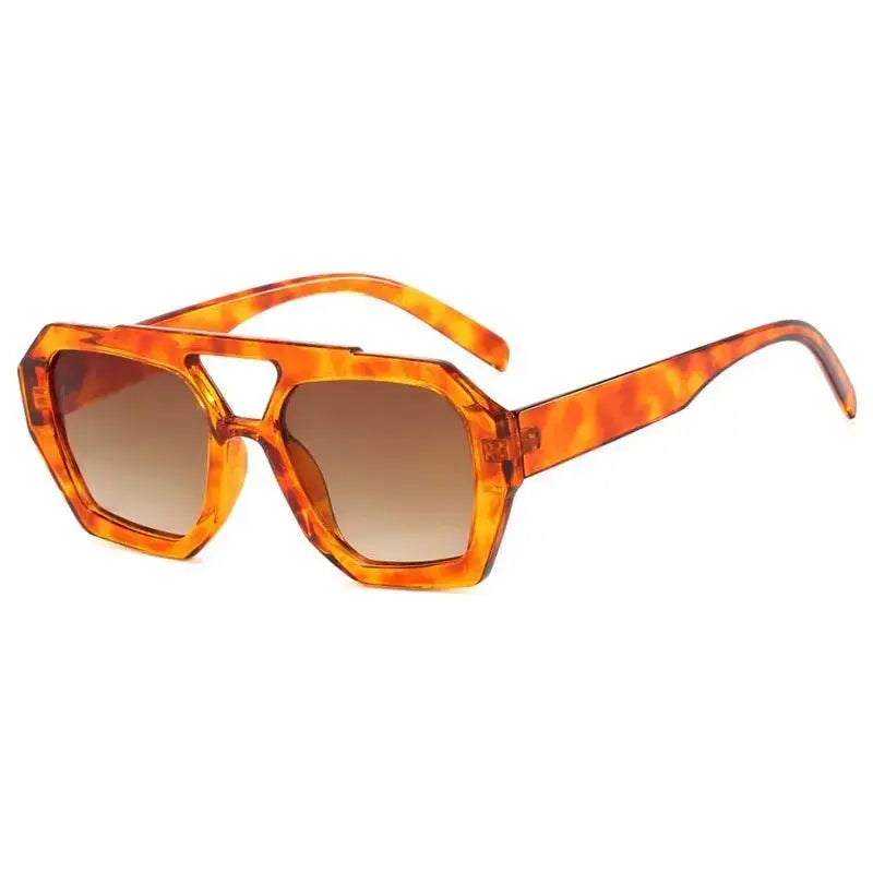 Women's Oversized Leopard Frame Sunglasses – Trendy, Bold, Iconic Look - Xandu Limited