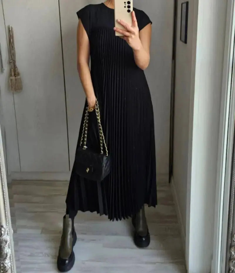 Women's Short Sleeve Pleated Long Dress - Xandu Limited