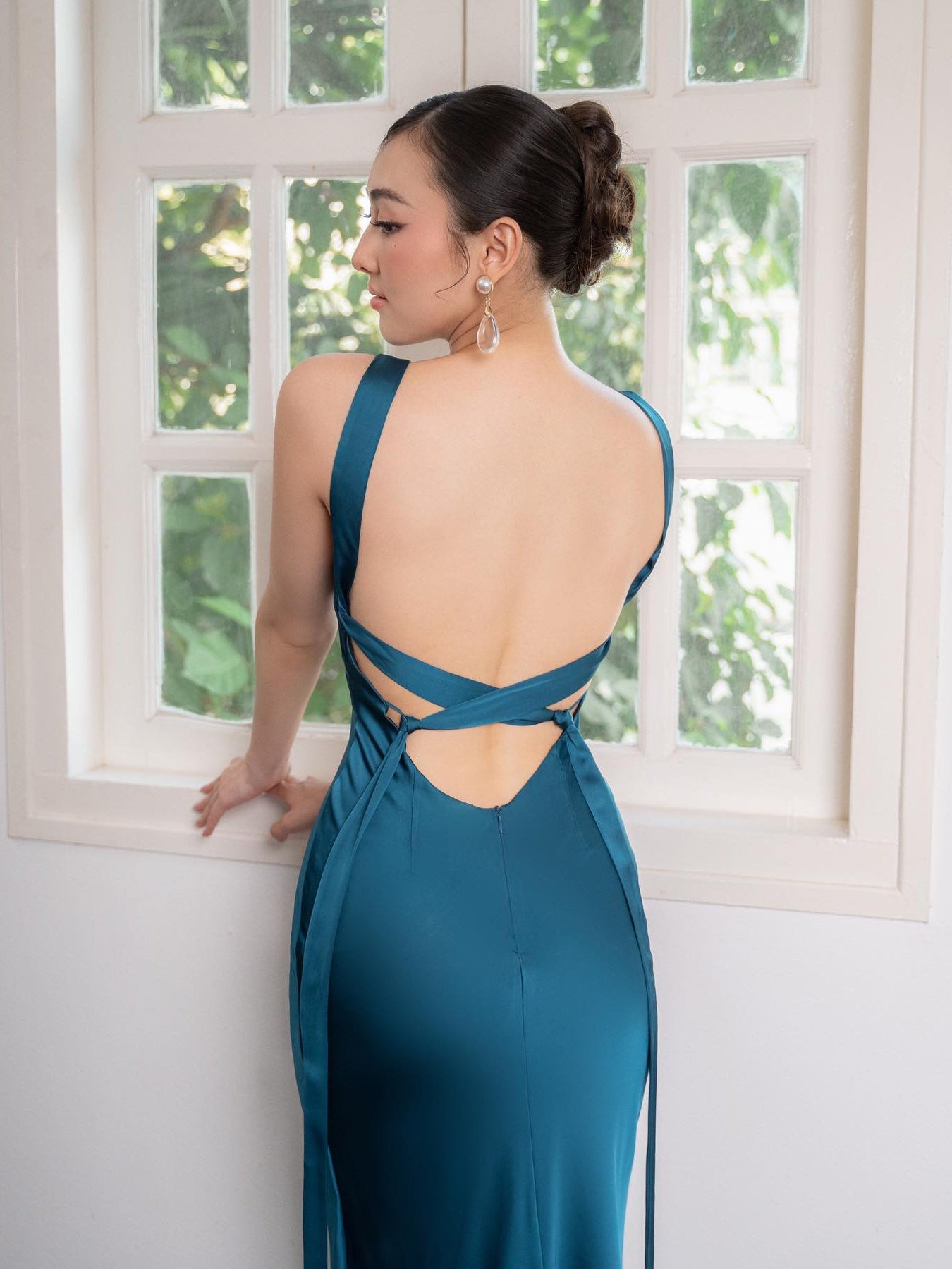 Backless Strappy Lake Blue Wedding Dress - Xandu Limited